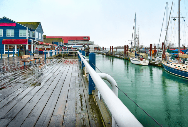 Dockside view of the boats on the waterfront of Steveston Fisherman's Wharf